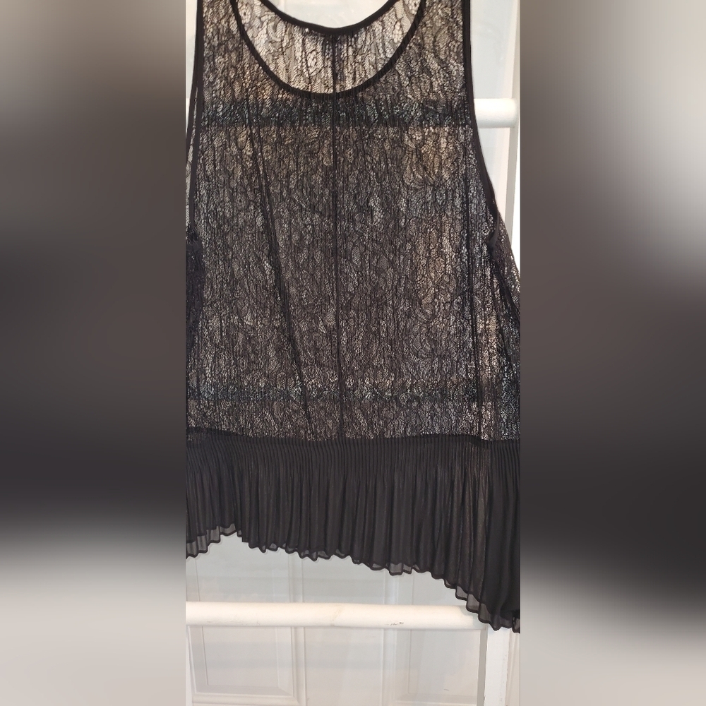 BCBGeneration Sheer Top - Picture 2 of 5